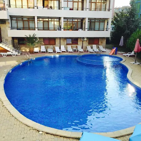 Stamopolu 6 * Приморско
